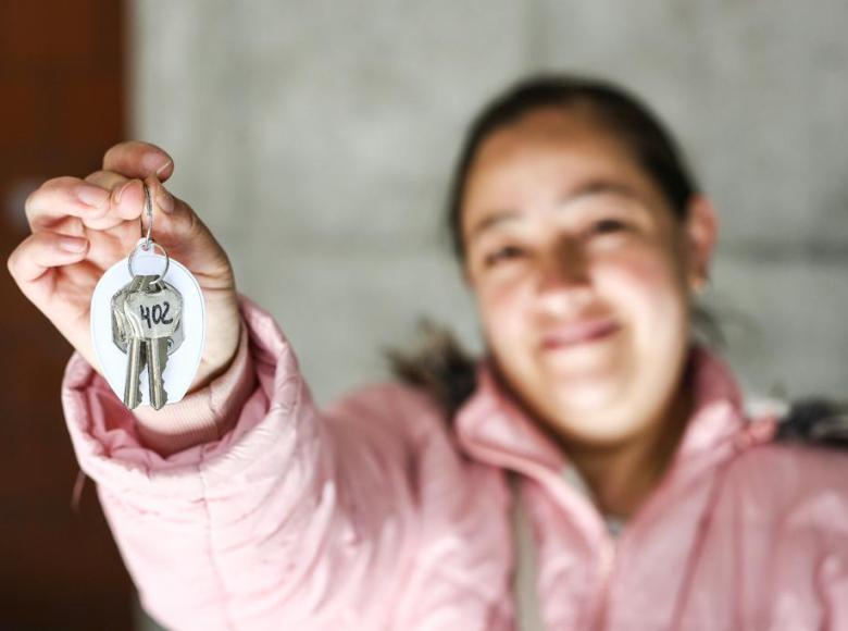 ¡Un sueño hecho realidad! 465 familias de la localidad de Usme ya tienen vivienda propia en los proyectos Colores y Bolonia I, II y III, luego de esperar durante varios años que les fuera entregada.