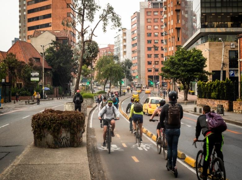 La Administración de la Alcaldesa, Claudia López, le deja a la ciudad 221 kilómetros de ciclorruta, más 10 kilómetros de la Cicloalameda Medio Milenio, para un total de 231 kilómetros nuevos para los ciclistas.