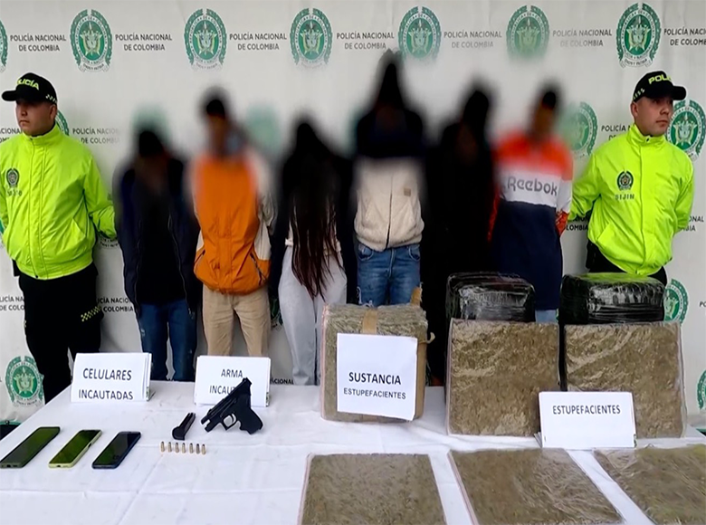 La Policía capturó a 9 personas e incautó 489 kilos de estupefacientes en dos operativos simultáneos contra grupos delincuenciales que delinquían en las localidades de Barrios Unidos y Usaquén.