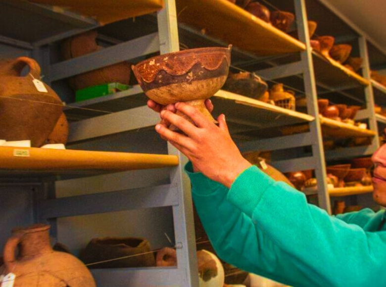 Las piezas arqueológicas hasta ahora excavadas, que hoy se encuentran en los laboratorios de arqueología y antropología física de la Universidad Nacional de Colombia, son de particular relevancia para el estudio.