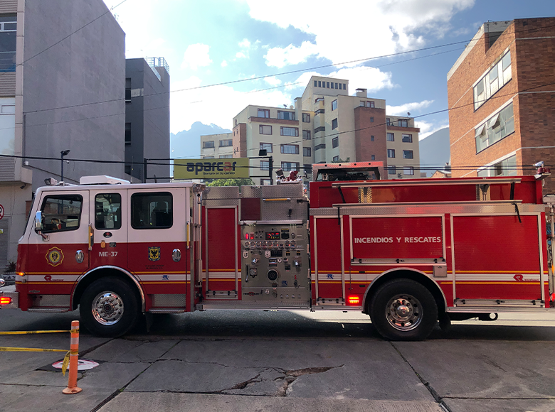 Máquina extintora, la ME-30, un vehículo de emergencia para el control y liquidación de incendios.