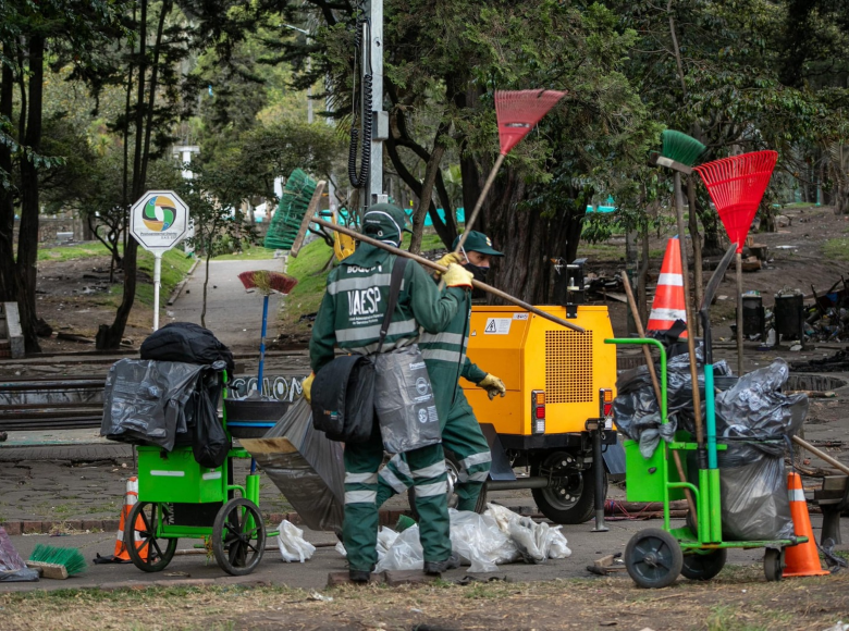 Las jornadas han contado con la participación de los diferentes operadores de aseo de la ciudad como Promoambiental, Lime, Área Limpia, entre otros. 