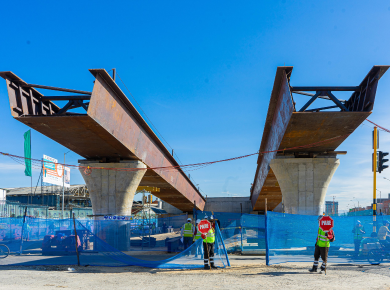 En específico el puente de Venecia lo recibió la administración en el 12.94 %, y actualmente, con corte al 9 de septiembre de 2024, el progreso es del 32.59 %.