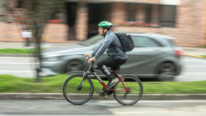 Usuario de la bicicleta en Bogotá 