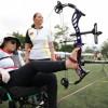 Angie Alarcón arquera paralímpica Equipo Bogotá que apunta con corazón