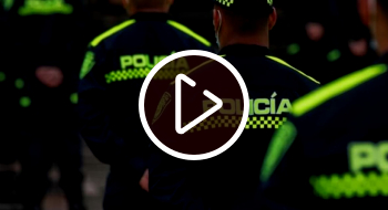 Policías separados del cargo en Bogotá por hurtarle el dinero a mujer