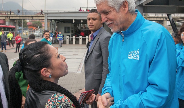 Pedagogía cambio rutas fáciles de TransMilenio - Foto: Comunicaciones Alcaldía Bogotá / Andrés Sandoval