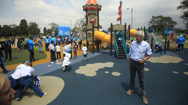 Entrega de módulo infantil en el parque Simón Bolívar - Foto: Comunicaciones Alcaldía Mayor / Diego Bauman