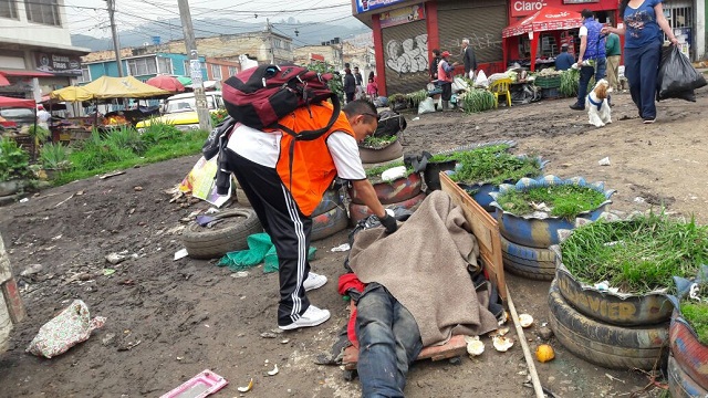 Atención de niños en las calles- Foto: Prensa Idipron 