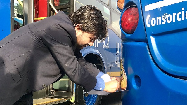 Con marcación de ‘puntos ciegos’ el SITP protege a ciclistas y motociclistas. Foto: TransMilenio