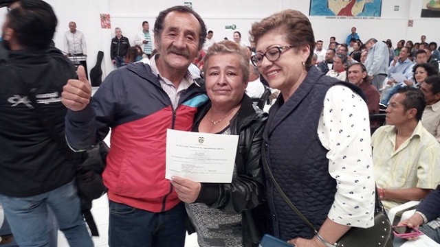 Más ex habitantes de calle graduados de bachillerato y oficios varios. Foto: Secretaría de Integración Social